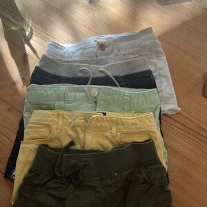 GIRLS SHORTS (bundle of 5) Sizes 10-12 in GREAT CONDITION / no stains)